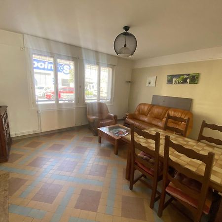 Gite Iaorana - Maison En Centre Ville Valognes Exteriör bild