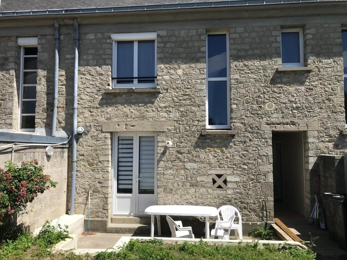 Gite Iaorana - Maison En Centre Ville Valognes Exteriör bild